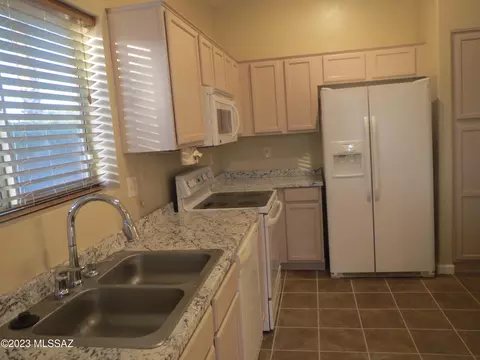 7354 S Amy Beth Ave, Tucson, AZ 85747 photo 7