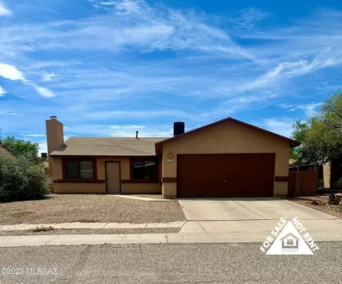 1765 W Ransom Oaks Dr, Tucson, AZ 85746