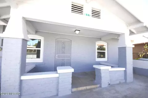 511 W Dunbar Dr, Nogales, AZ 85621