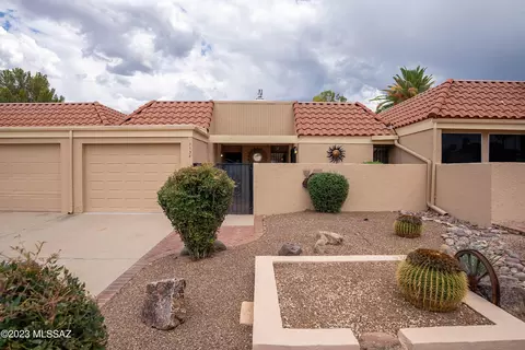 1138 N Abrego Dr, Green Valley, AZ 85614