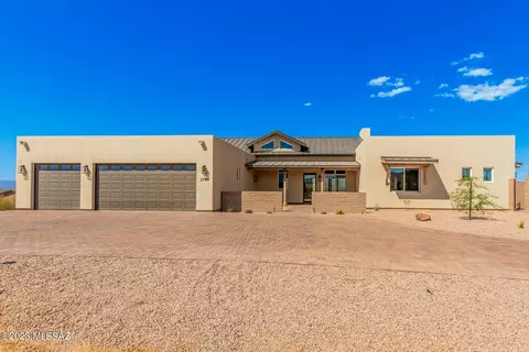 2749 W Black Cloud Ct, Tucson, AZ 85745