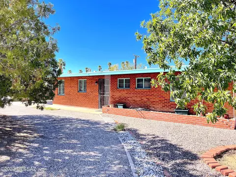 6201 E 15th St, Tucson, AZ 85711