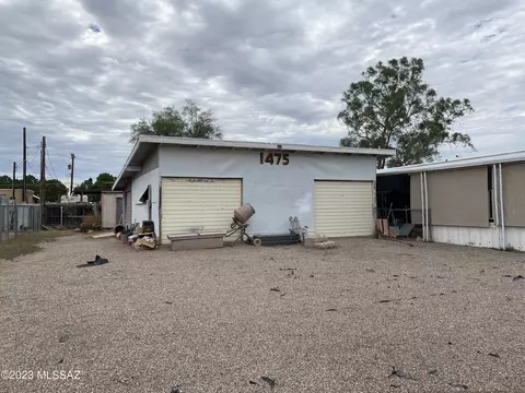 1475 W Panama Ln, Tucson, AZ 85705