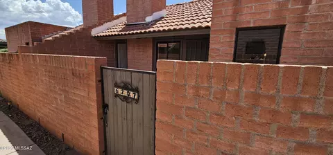6207 E Fairmount St, Tucson, AZ 85712