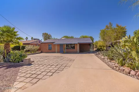 3338 E Camden St, Tucson, AZ 85716