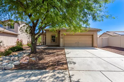 34419 S Ranch Rd, Red Rock, AZ 85145