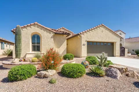 2601 E Josephine View Dr, Green Valley, AZ 85614