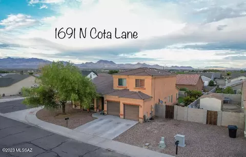 1691 Cota Ln, Thatcher, AZ 85552