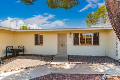 414 N Silverbell Rd, Tucson, AZ 85745