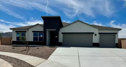 499 W Woodward St E, Vail, AZ 85641