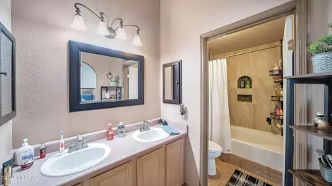9624 E Dunnigan Dr, Tucson, AZ 85747 photo 8
