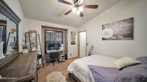 9624 E Dunnigan Dr, Tucson, AZ 85747 photo 5