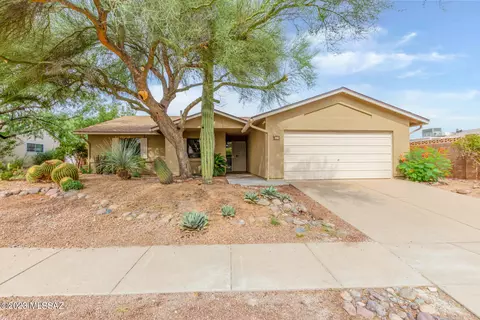 372 S Stoner Ave, Tucson, AZ 85748