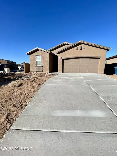 7184 W Vineridge Dr, Tucson, AZ 85757