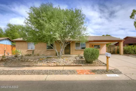 3036 W Wildwood Dr, Tucson, AZ 85741