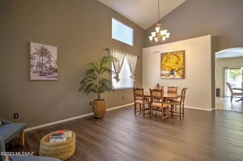 12736 E Red Iron Trl, Vail, AZ 85641 photo 4