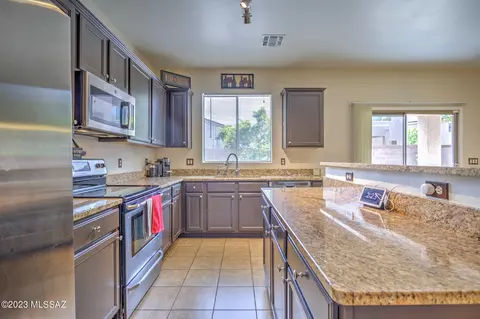 12736 E Red Iron Trl, Vail, AZ 85641 photo 17