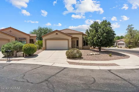 5204 N Spring Pointe Pl, Tucson, AZ 85749