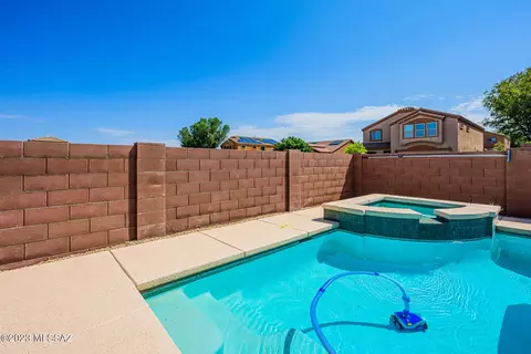 148 W Cheevers St, Vail, AZ 85641 photo 4
