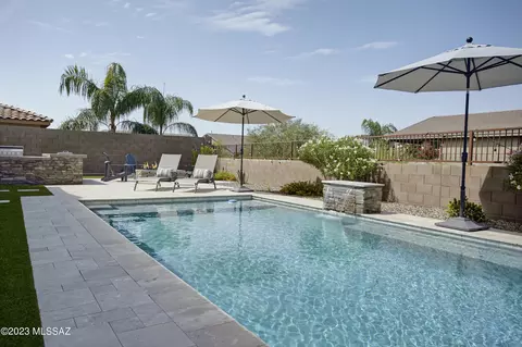 11011 N Gemma Ave, Oro Valley, AZ 85742