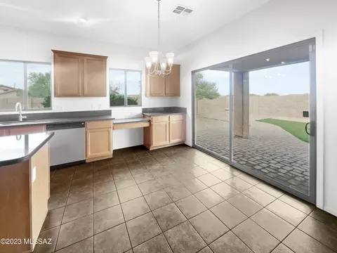 9271 E Bronze Hill Dr, Vail, AZ 85641 photo 11