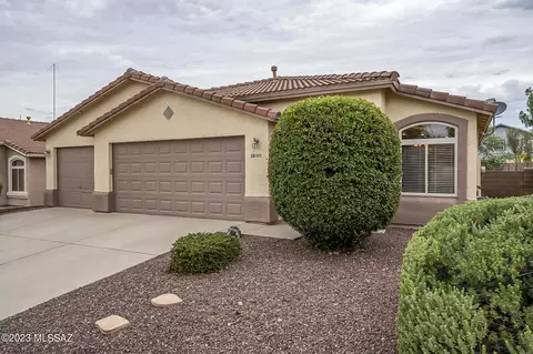 4942 W Candleberry Way, Tucson, AZ 85742
