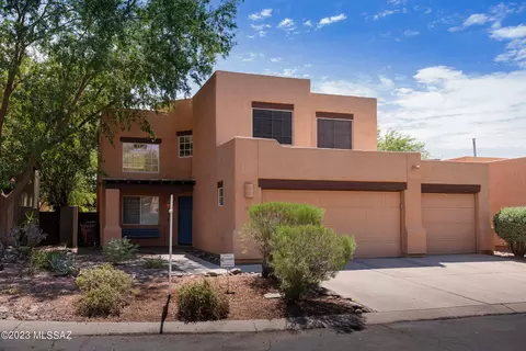 3320 N Deerspring Ct, Tucson, AZ 85750