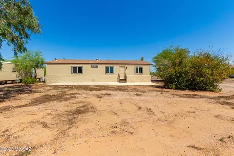 9771 N Mcginnis Rd, Marana, AZ 85653