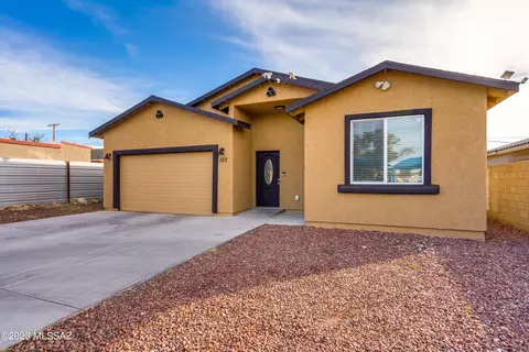 107 W 27th St, Tucson, AZ 85713