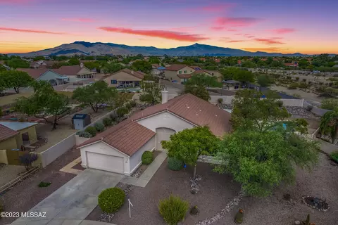 7551 S Samandari Ct, Tucson, AZ 85747