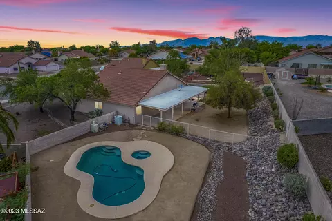 7551 S Samandari Ct, Tucson, AZ 85747 photo 2