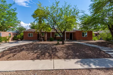 2236 E 8th St, Tucson, AZ 85719 photo 3