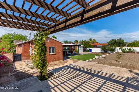 2236 E 8th St, Tucson, AZ 85719 photo 25