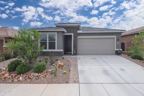 10219 S Moonlit Riverwalk Trl, Vail, AZ 85641
