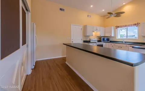 2740 E Lomas Dr, Vail, AZ 85641 photo 15