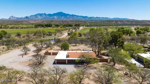 57 Chavez Siding Rd, Tubac, AZ 85646