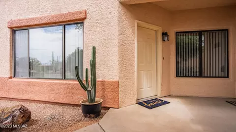 1514 N Paseo La Tinaja, Green Valley, AZ 85614