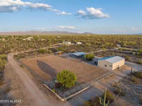 34176 Enda St, Marana, AZ 85658