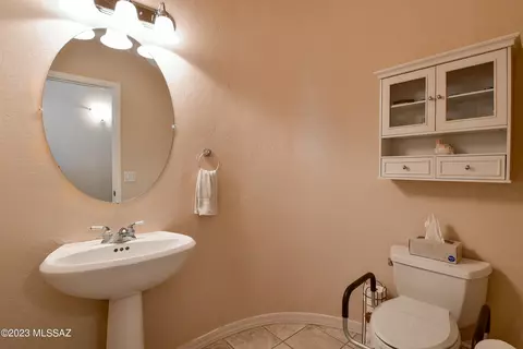 1527 E Tascal Loop, Oro Valley, AZ 85737 photo 10