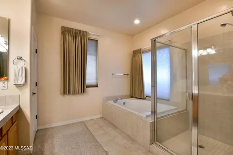 1527 E Tascal Loop, Oro Valley, AZ 85737 photo 16