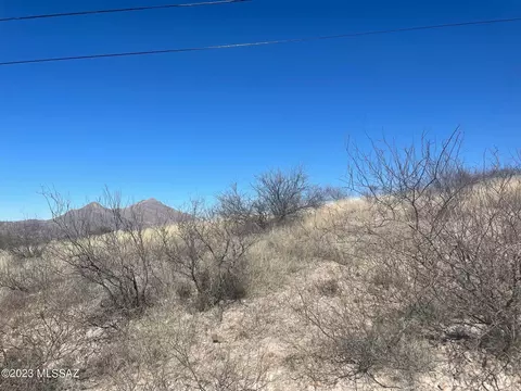 295 Paseo Mascota, Rio Rico, AZ 85648