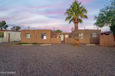 825-829 N Columbus Blvd, Tucson, AZ 85711