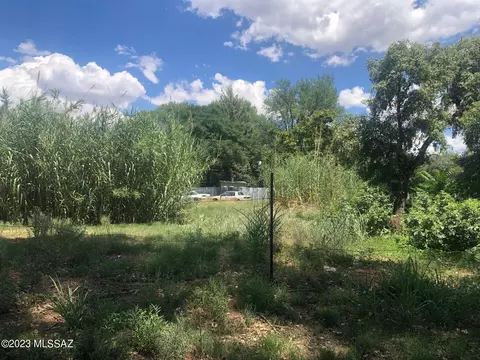 468 Naugle Ave, Patagonia, AZ 85624