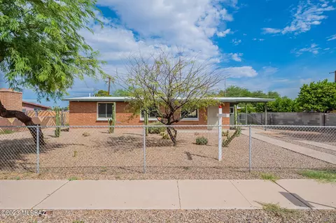 1133 E Illinois St, Tucson, AZ 85714