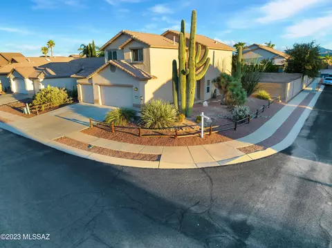 7835 W Scout Rd, Tucson, AZ 85743