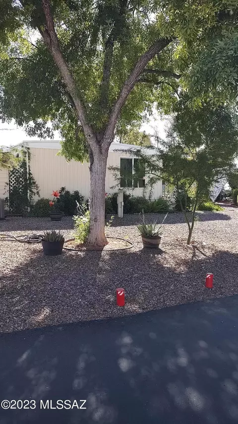 5000 E Grant Rd #36, Tucson, AZ 85712 photo 3
