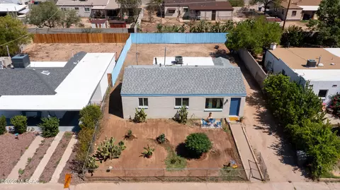 4547 E 14th St, Tucson, AZ 85711