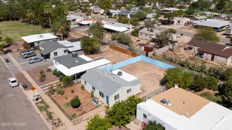 4547 E 14th St, Tucson, AZ 85711 photo 6