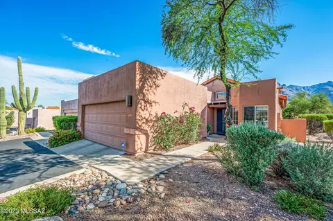 2173 E Calle Calais, Tucson, AZ 85718
