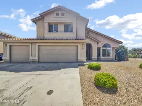 107 S Lookout Mountain Ln, Sahuarita, AZ 85629